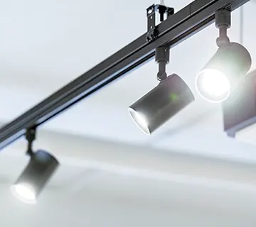 Luminaires orientables ou pivotants